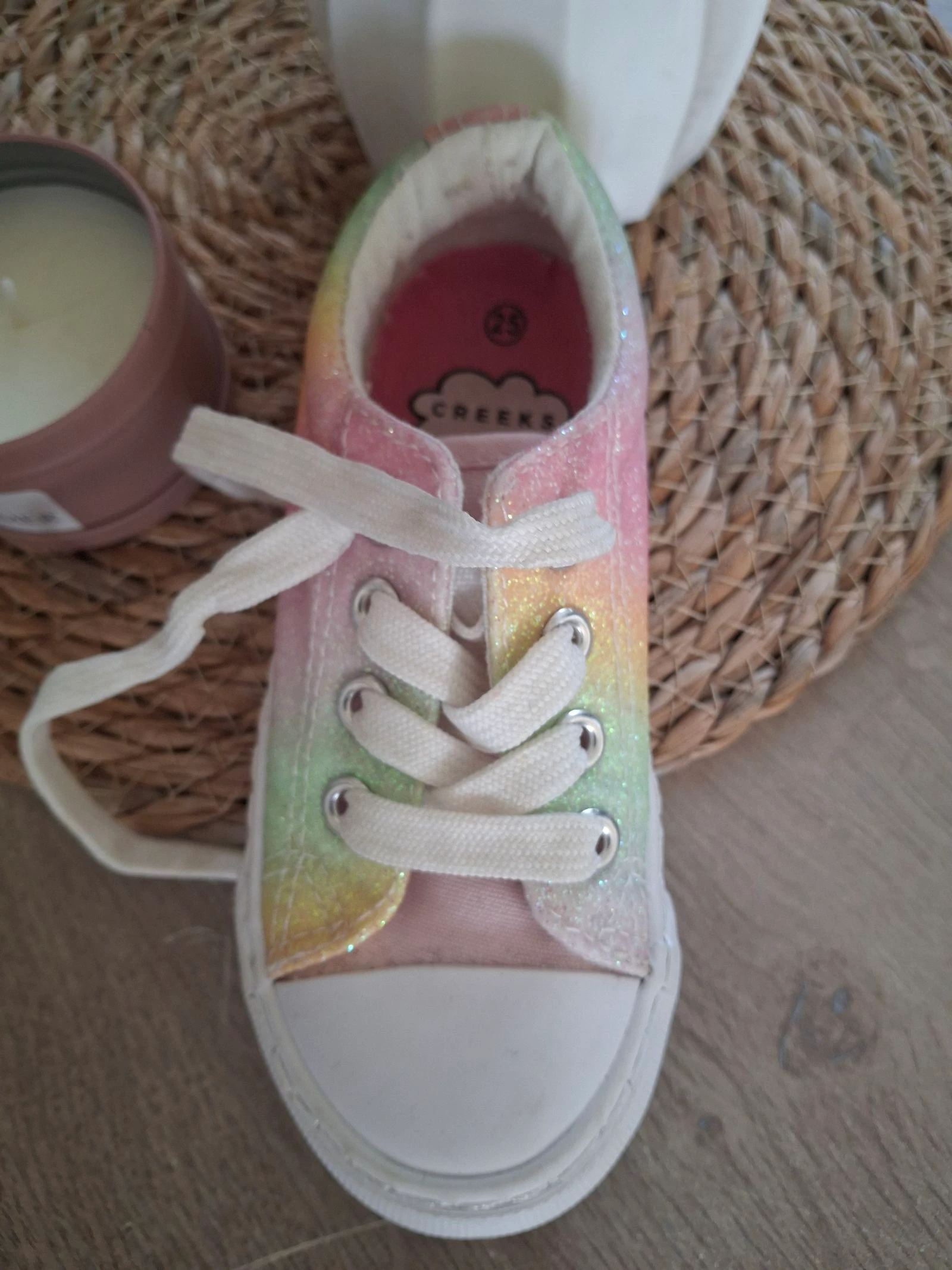 Rainbow glitter baskets creeks size 25 – photo 2